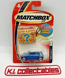 Matchbox Treasure Chest #7 Mini Cooper S - blau - Bonuspreis innen - Neu in OVP - Bild 1 von 6