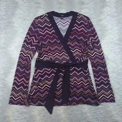 Top envolvente Alfani Chevron para mujer con corbata multicolor talla grande Foto 1 de 4