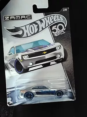 雪佛兰科迈罗概念车 #FRN25,2018 Hotwheels 50 周年。 ZAMAC火焰 — 第 1/4 张图片