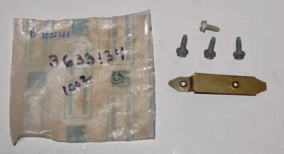 NOS 1968 CADILLAC DEVILLE ELDORADO HOOD RH FRONT EDGE MOLDING RETAINER 3633134 - Image 1 of 2