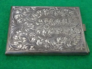Antico portasigarette e argento sterling bellissimo disegno floreale 800 Italia 1934-44 - Foto 1 di 5