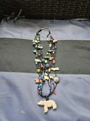 Collar fetiche animal tallado en varias piedras vintage con dijes de plata de ley #4 Foto 1 de 4