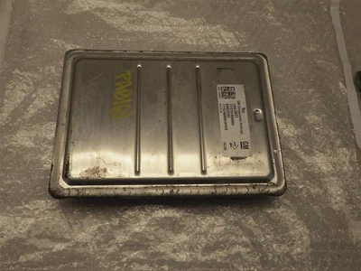 Módulo de control del motor Chevrolet Tahoe 2015-2016 (ECM) 5,3 L 3409 Foto 1 de 4