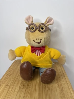 Suéter de óculos vintage Arthur brinquedo de pelúcia 9” Eden PBS infantil Marc marrom - Imagem 1 de 4