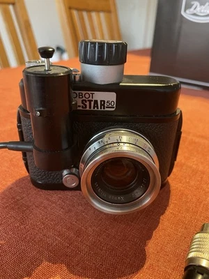 Robot I8 Star 50 Kamera Tele Xenar 75mm 3.8 Objektiv RARE Deutsche Polizei 97698 - Bild 1 von 4