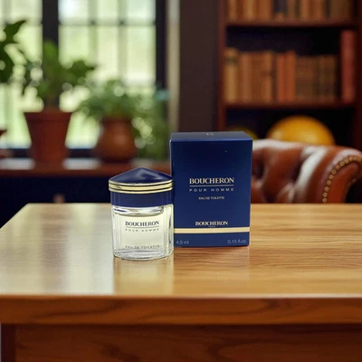 Boucheron Homme MINIATURE Eau Toilette 4,5 ml/0,15 fl. oz (2011). Ambiente de... - Imagen 1 de 4