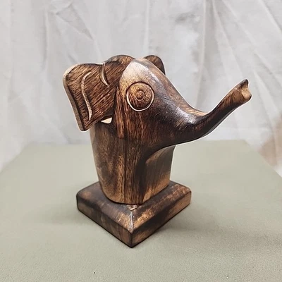 Soporte de vidrio de madera tallado a mano vintage para ojos de elefante Foto 1 de 4