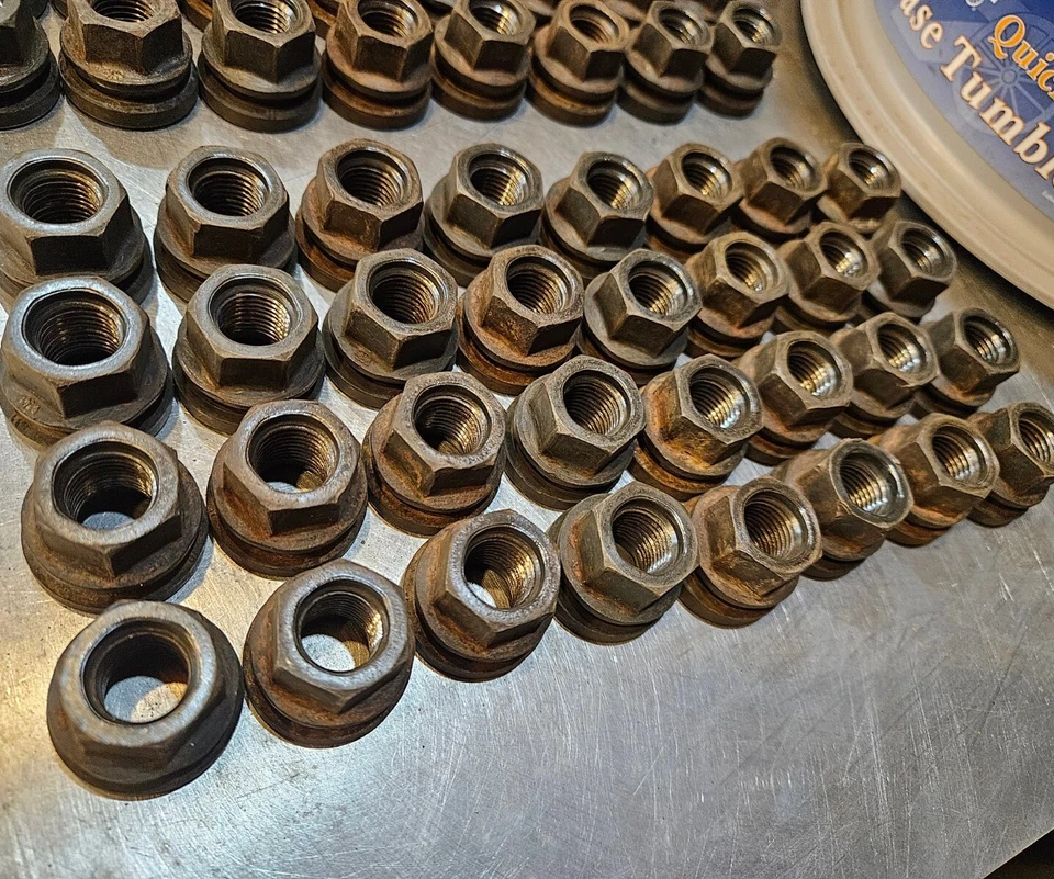 2003 - 2014 Ford Excursion F250 F350 14 x 1.5 porcas de fábrica M14 conjunto de 32 - Imagem 1 de 3