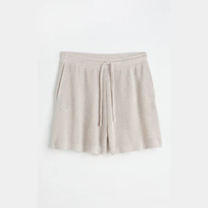 H&M | Lightweight Knit High Waisted Beach Summer Lounge Shorts in Tan Small - Picture 1 of 6