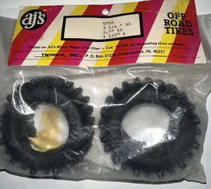 AJ’s 9720 3 1/4” OD 1.7” ID 1 1/2” W RC Car Rear Tires Knobby Spike - Picture 1 of 4