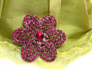 Vintage Brooch Flower Pink Rhinestones Diamante Silver Metal 21.33g - Picture 1 of 7