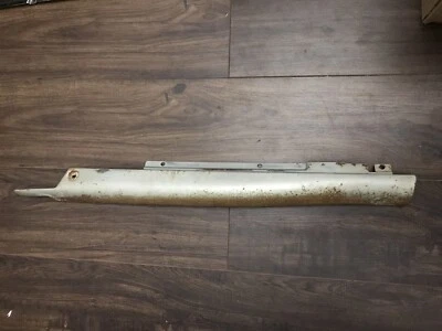 Ford Fairlane 500 XL GT 1966-1967 panel de puerta riel superior moldura ciclón fabricante de equipos originales Foto 1 de 4