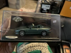 ASTON MARTIN DB7 VANTAGE VOLANTE VITESSE BRITISH CAR 1:43 20700 RACING GREEN AM5 - Picture 1 of 7