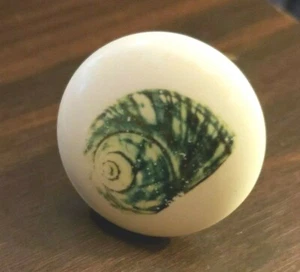 Cabinet / Drawer Knob 1½" diameter White Porcelain with green Seashell - Picture 1 of 5