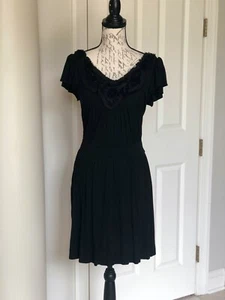 Soprano Ponte Skater Dress Black Size Small S V-Neck Fit & Flare - Picture 1 of 5