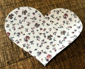 Romantische Rosen Herz süße Stoffapplikation zum Aufbügeln ca. 5 cm breit - Bild 1 von 3