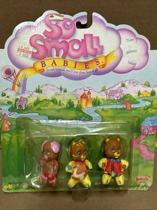 1989 Galoob So Small Babies Candy 3er Pack Caramel Cat, Marzi Panda, Choc Cherry - Bild 1 von 9