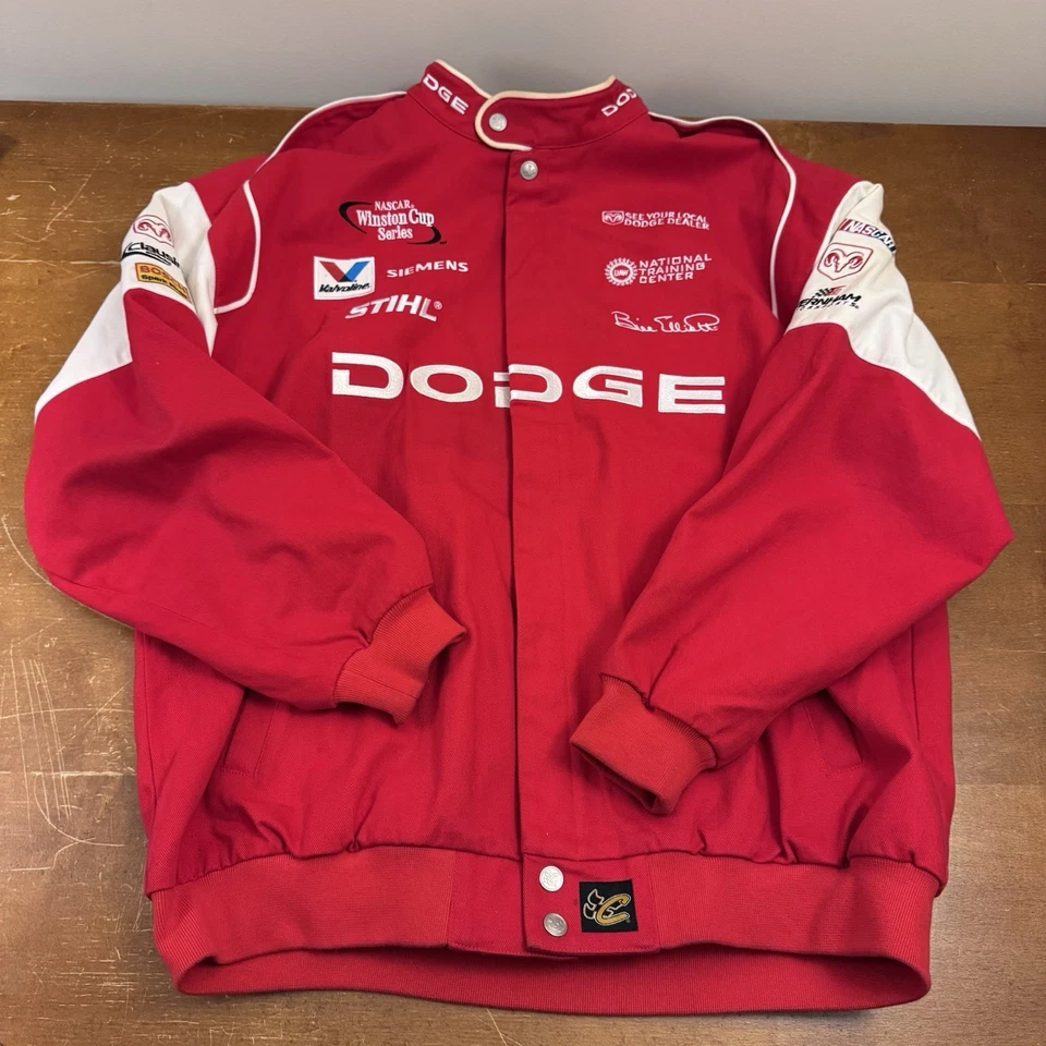 Chaqueta Dodge Racing DE COLECCIÓN Para Hombres 2XL Roja Nascar Pit Crew Chase Auténtica Foto 1 de 4