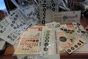 MIXED LOT OF VINTAGE MODEL AIRPLANE DECALS TAKE A LOOK UNITED STATES + MORE #8 - Foto 1 di 3