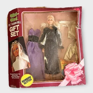 Shillman MINI-MOD Fashion Doll Soft Plastic Poseable Twist Turn Gift Set NRFB - Bild 1 von 10