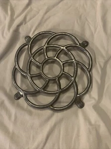 Old trivet, aluminum, vintage, brocante, coaster, aluminum - Picture 1 of 2