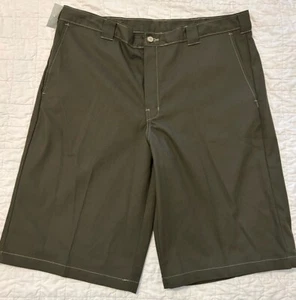 New NWT Dickies mens Flat Front green Size 38 Work Shorts - Picture 1 of 3