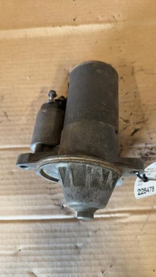 Motor de arranque Mercury Mountaineer 1997-2001 5,0 L transmisión automática Foto 1 de 3