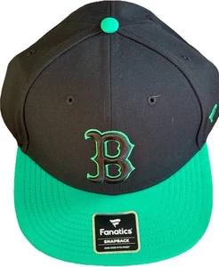 Boston Red Sox Fanatics Fundamental "Lucky" Snapback Hat - Black/Green - NWT - Picture 1 of 13