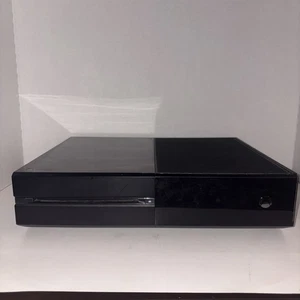 Consola Microsoft Xbox One 500 GB usada negra solamente (modelo-1540) probada/funciona - Imagen 1 de 7