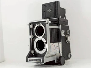 [Exc+5] Mamiya C33 Professional TLR 6x6 Film Camera Body from JAPAN - Picture 1 of 24