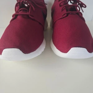 Nike Roshe One Team Red - 511881-613 SBurgundy Athletic Sneakers NEW no box. Siz - Picture 1 of 10