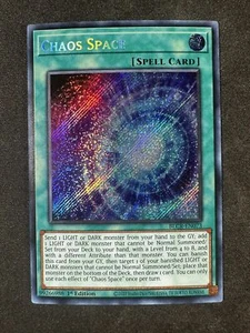 Yu-Gi-Oh TCG BLCR-EN073 Caos Espacio Hechizo 1ª Edición Secreto Raro Casi Nuevo - Imagen 1 de 2