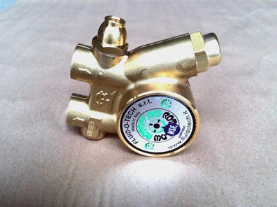 FLUID-O-TECH CARBONATOR PUMP, 100gph. CO2 PUMPS - Image 1 of 3