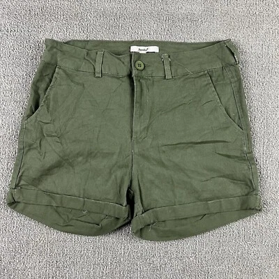 Papaya Mom Shorts Womens Size Small Green Cufted Shorts - Image 1 of 4
