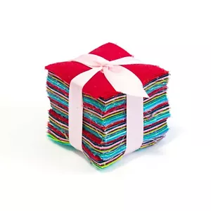 200 piece Rainbow Solids precut mini charm pack 2.5" squares quilt fabric - Picture 1 of 2