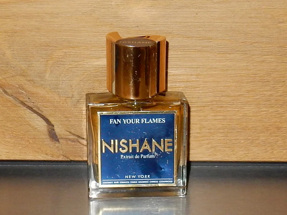 Nishane Fan Your Flames Extrait de Parfum 50 Ml Unisex neu - Bild 1 von 1