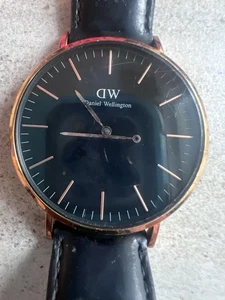 Daniel Wellington Classic Sheffield schwarze Uhr B40R31 für Teile Reparatur lesen H2 - Bild 1 von 17