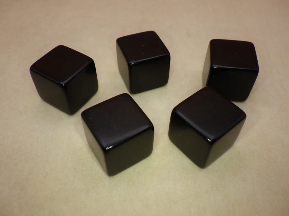Blank D6 Six Sided Dice Counting Cubes Lot of 5 in BLACK RPG Tabletop Gaming Gam - Image 1 of 4