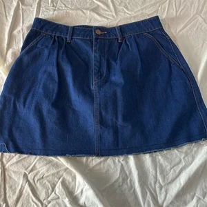 Zara Women's Mini Denim Skirt Blue Size M Casual with Pockets - Picture 1 of 7