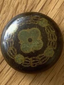 Antique/vintage Button. - Picture 1 of 6