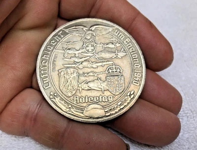 GRAN MONEDA CONMEMORATIVA 1940 BATALLA ALEMANA DE GRAN Bretaña día del águila segunda guerra mundial Foto 1 de 2