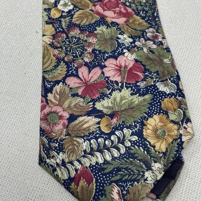 Vintage Surrey Sophisticates Floral Necktie – 1980s Cotton Made in USA - Image 1 of 4
