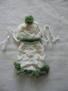 XXS handmade knit dog Sweater dress & Hat Set - Picture 1 of 1
