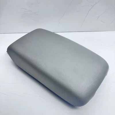 Toyota Camry 2002-2006 consola central vinilo reposabrazos tapa almacenamiento OEM gris Foto 1 de 4