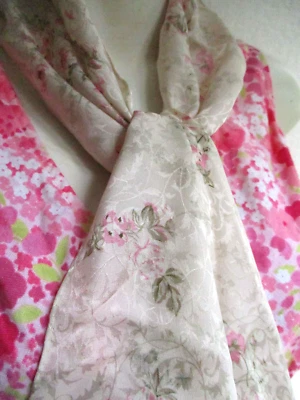 CLUB 7 ECHO Silk Scarf Pink Petite Flowers on Beige Damask Made in Japan 52 x 11 - Image 1 of 4