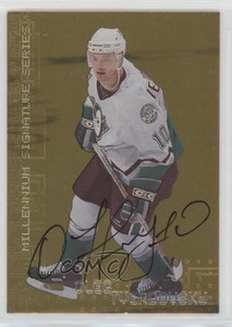 1999-00 ITG Be A Player Millennium Signature Series Gold Oleg Tverdovsky #3 Auto