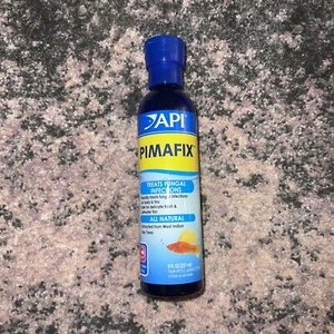 API PimaFix - Natural Fungal Infection Remedy Freshwater & Marine Fish 8oz NEW - Picture 1 of 4