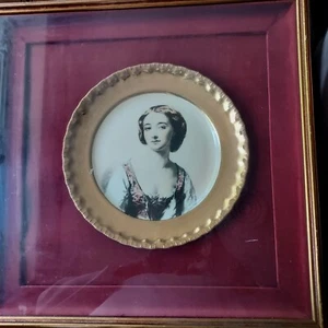Handpainted Portrait Gold Rimmed Plate Shadowbox, 17"x17" - from the 40’s - Picture 1 of 4