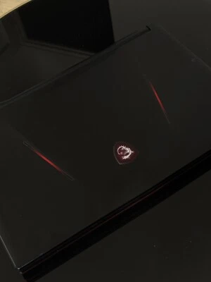 MSI Gl73 8RD - Bild 1 von 4