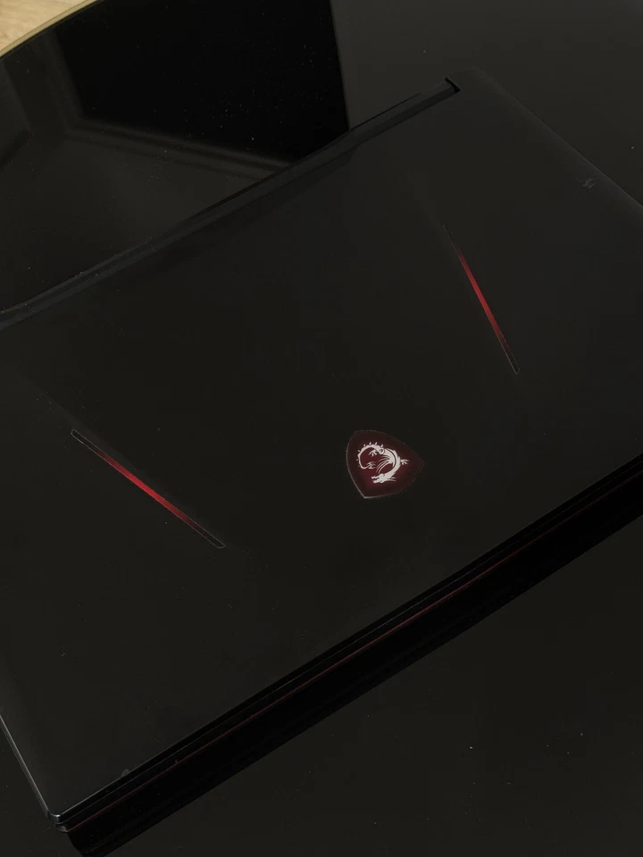 MSI Gl73 8RD - Bild 1 von 4